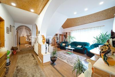 Casa Ghimbav zona de vile noi - 34