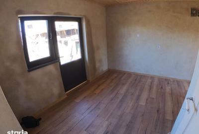 Casă cu 4 camere cu Teren 1770 Mp în Ciorani - 13