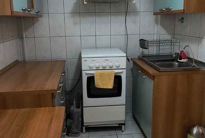 Apartament cu 3 camere semidecomandat în Baba Novac - 2