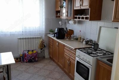 Apartament cu 3 camere decomandate - 8