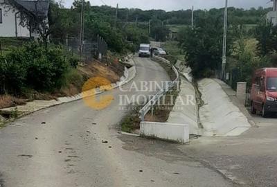 Teren Construcții intravilan de 440 mp, în Chiperești - 2