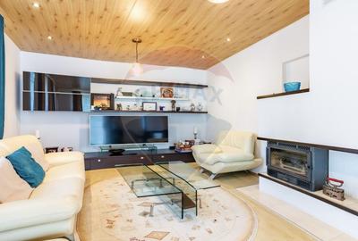 Casa / Vila in Corbeanca, langa lac, zona exclusivista - 10