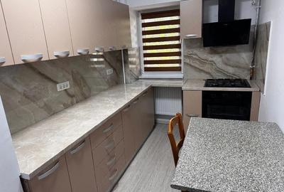 Apartament cu 2 camere decomandat în Central - 4