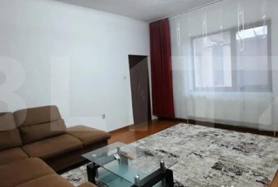 Casă cu 3 camere cu Teren 1300 Mp în Titulescu - 7