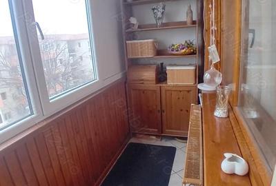 Apartament cu 4 camere decomandat în Baicului - 2