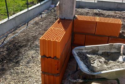 Casă cu 4 camere în Exterior Vest - 5