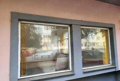 Spațiu comercial, de 20 mp, în Central - 8
