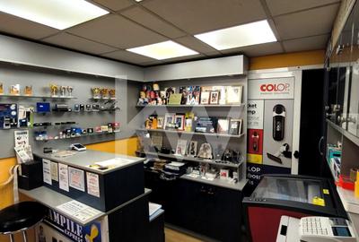 Spațiu comercial, de 20 mp, în Central - 3