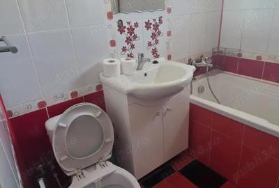 Apartament cu 3 camere decomandat în Central - 3