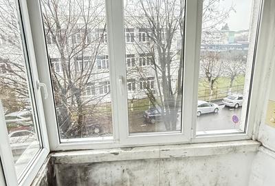 DECEBAL 2camere decomandate, clasic, etaj2! - 4