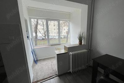 Garsonieră semidecomandată în Circumvalațiunii - 1