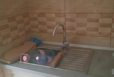 Casă cu 3 camere în 14 Mai - 2