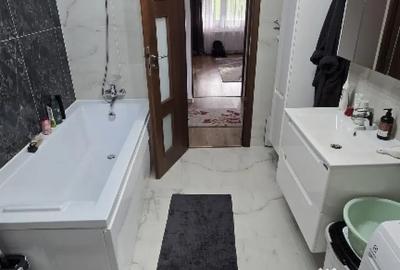 Casă cu 7 camere în Șura Mare - 6