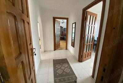 Apartament cu 3 camere decomandat în Păcurari - 4