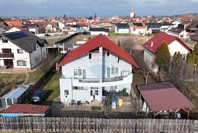 Casă cu 6 camere cu Teren 1075 Mp în Cristian - 20