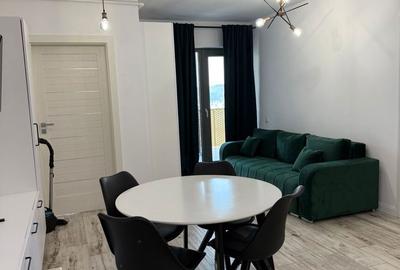 Apartament cu 3 camere semidecomandat în Central - 6