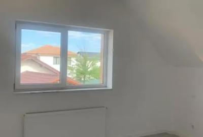 Casă cu 5 camere cu Teren 395 Mp în Malu Mare - 13