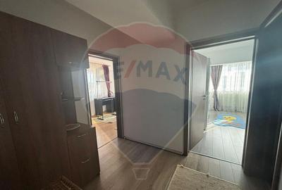 Apartament cu 4 camere decomandat în Calea București - 4