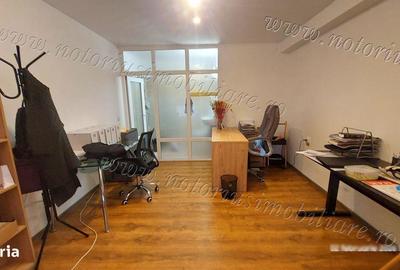 Apartament cu 3 camere decomandat în Central - 11