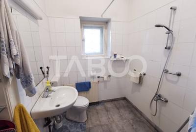 Casa individuala cu 4 camere si 900 mp teren in zona Calea Poplacii - 9