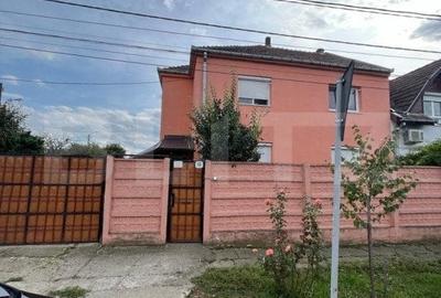 Casa de vanzare | 240mp utili | Zona Piata de Vechituri
