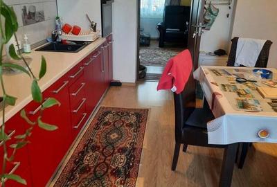 Casă cu 4 camere cu Teren 1000 Mp în Central - 3