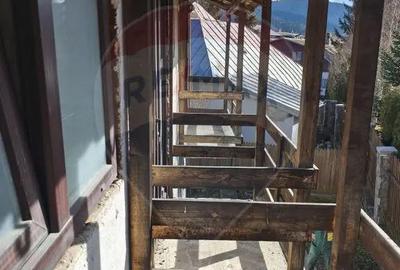 Casă cu 5 camere cu Teren 200 Mp în Poiana - 14