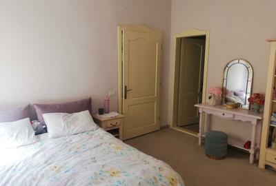 Apartament cu 3 camere decomandat în Central - 11