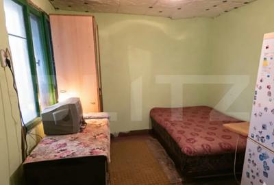 Casă cu 4 camere cu Teren 1100 Mp în Central - 2