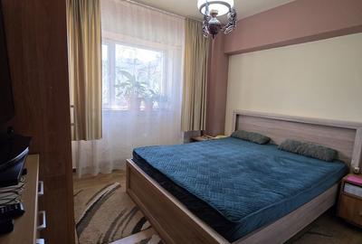 Apartament cu 4 camere decomandat în Calea București - 4