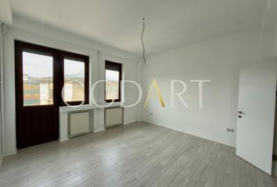 Apartament cu 5 camere decomandat în Universitate - 4