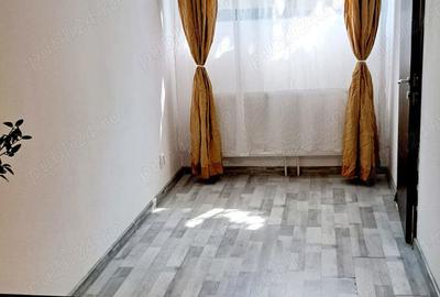 Garsonieră decomandată în Central - 7