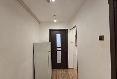 Garsonieră decomandată în Țiglina 1 - 6