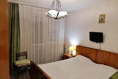 Apartament cu 4 camere decomandat în Sălăjan - 2