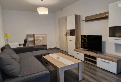 Apartament cu 2 camere decomandat, mobilat în Central