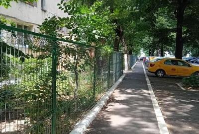 Apartament cu 4 camere semidecomandat în Rahova