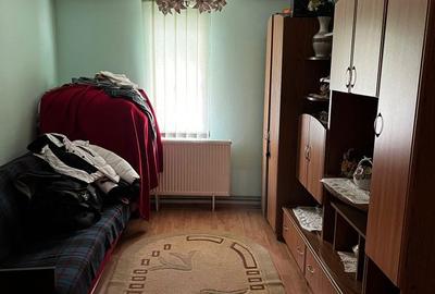 Casă cu 3 camere în Cenei - 2