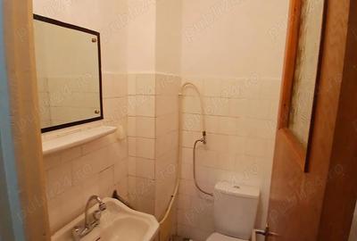 Apartament cu 3 camere decomandat în Craiovei - 5
