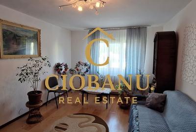 Apartament cu 3 camere decomandat în 1 Mai - 2
