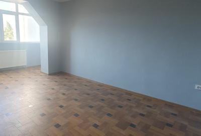 Apartament cu 2 camere semidecomandat în Dorohoi - 3