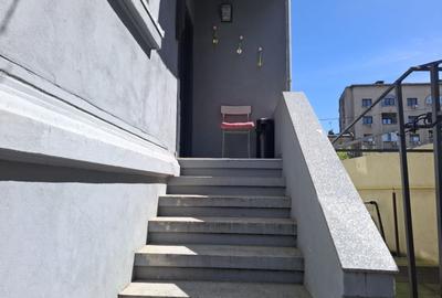 Birou, de 20 mp, în Moșilor - 1