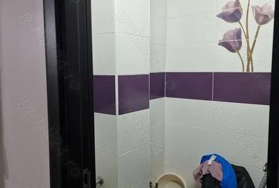 Casă cu 3 camere decomandat în Central - 2