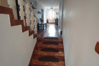 Casă cu 4 camere cu Teren 1032 Mp în Central - 7