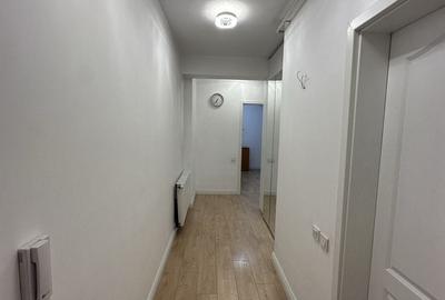 Apartament cu 2 camere decomandat în Roșu