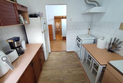 Apartament cu 2 camere semidecomandat în Gojdu