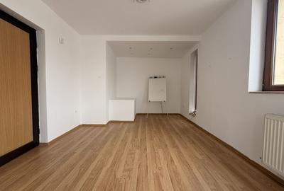 CLADIRE BIROURI | 300MP - 11