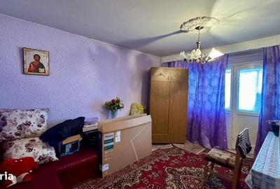 Apartament cu 4 camere decomandat în Narcisa - 3