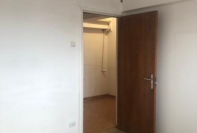 Obor, ap. 3 camere, 72mp, et.7, decomandat, 110.000Euro - 14