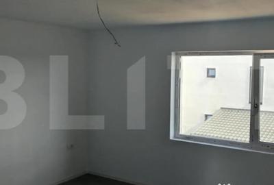 Casă cu 4 camere cu Teren 500 Mp în Central - 4