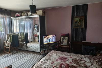 Apartament cu 3 camere decomandat în Central - 2